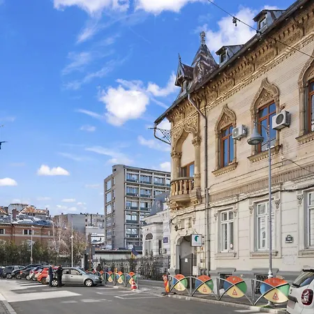 Appartement Old Town Heritage Near French Embassy - Royal View *