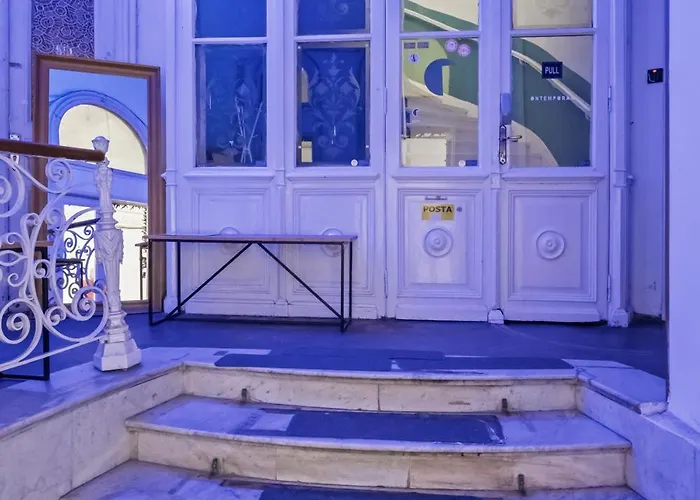 Old Town Heritage Near French Embassy - Royal View ブカレスト