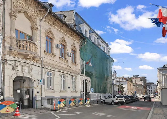 Old Town Heritage Near French Embassy - Royal View *