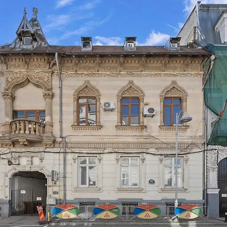 Apartament Old Town Heritage Near French Embassy - Royal View